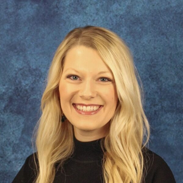 Photo of Amanda Phillips Photo of Amanda Phillips